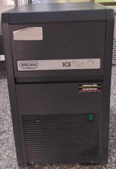 Παγομηχανή Ψεκασμού Συμπαγές Παγάκι 21Kg/24h Με Αποθήκη 4Kg 34x40x59Cm BREMA Μεταχειρισμένη